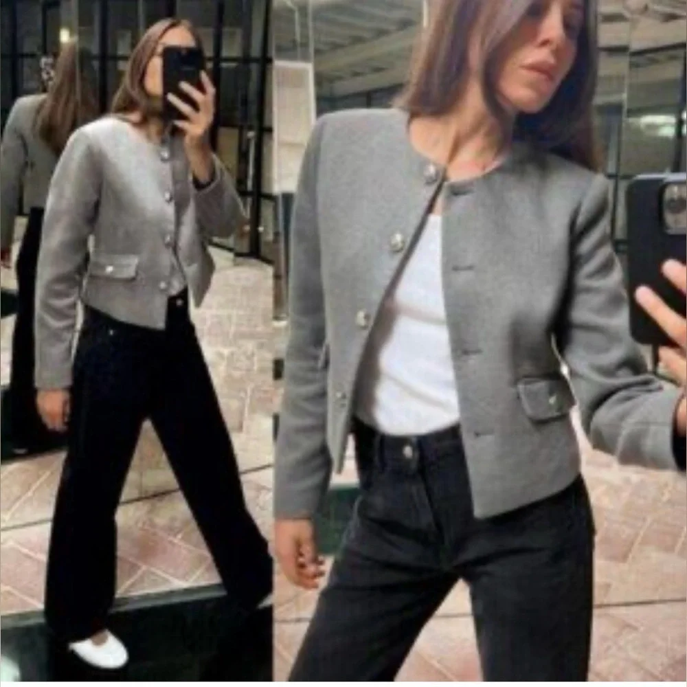 NWOT Zara METAL BUTTON BLAZER size M - Picture 2 of 4